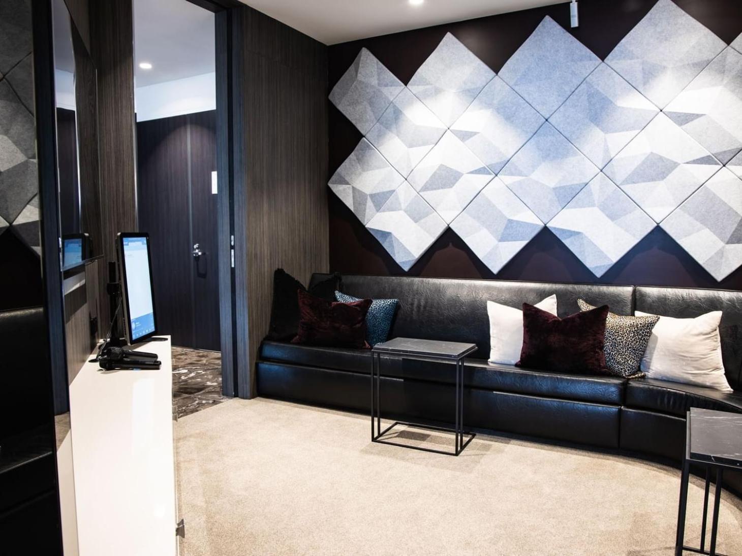 בריסביין Emporium Hotel South Bank מראה חיצוני תמונה The interior of the 2012-built lounge
